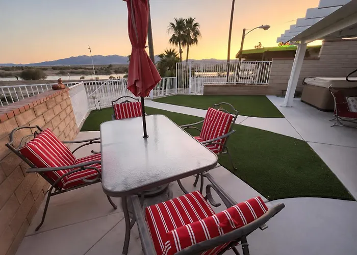 Riverfront Ruby Red With Private Dock & View