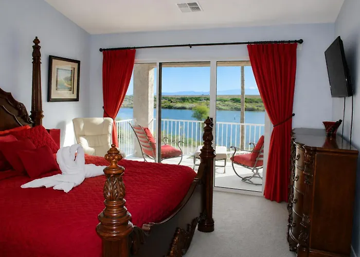 Сasa de vacaciones Riverfront Ruby Red With Private Dock & View *