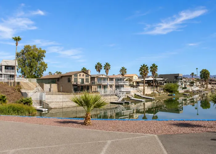 Riverfront Ruby Red With Private Dock & View Сasa de vacaciones